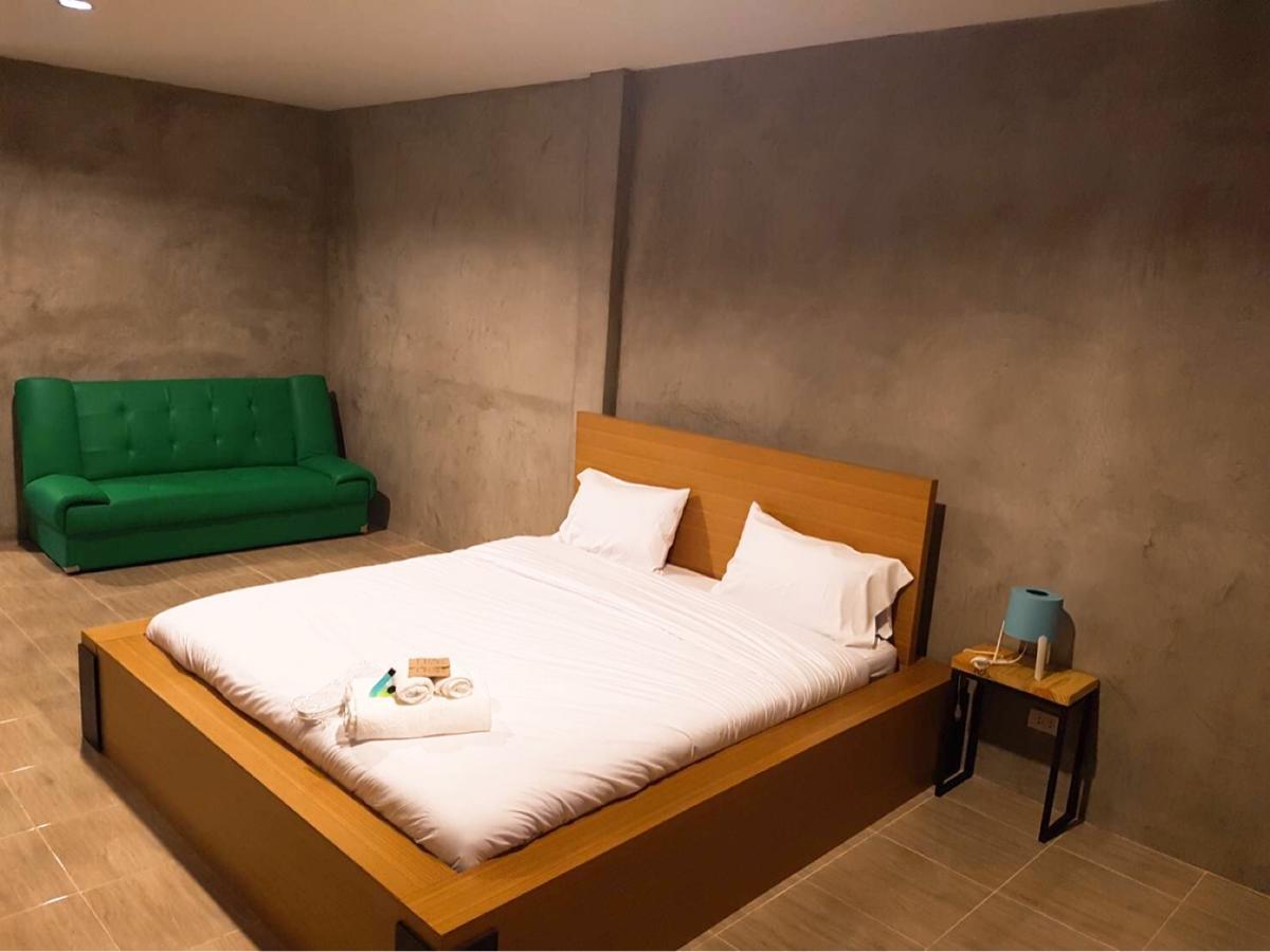 The Day Home Hotel Pakchong Exterior photo